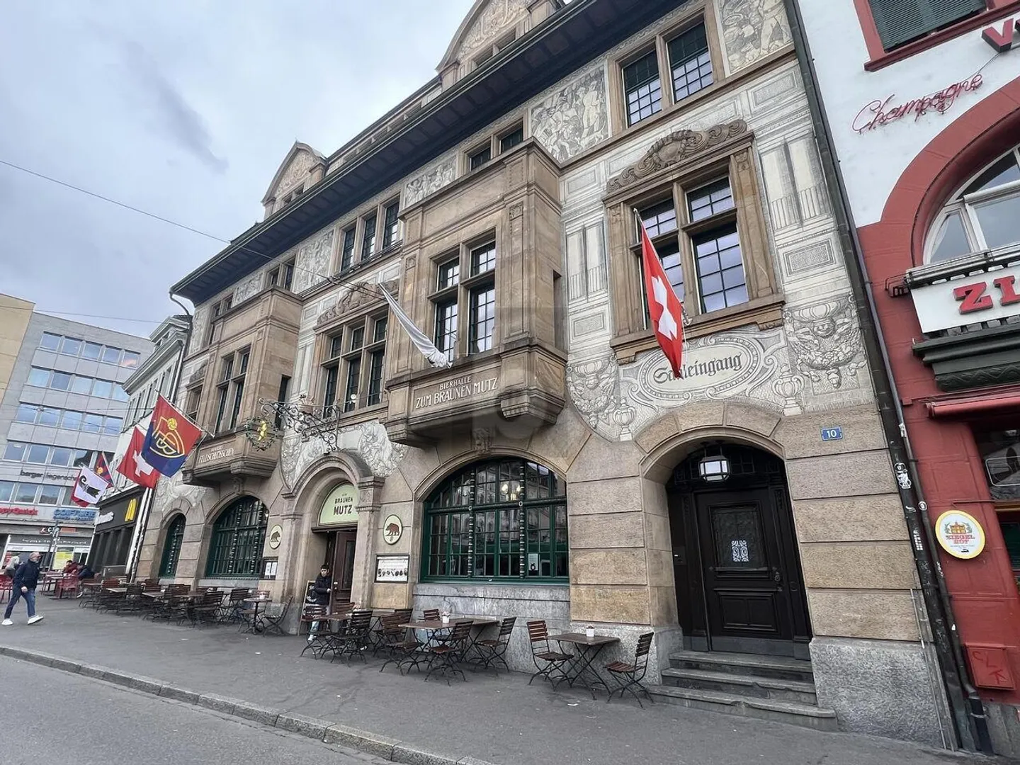 CENTRALE DIRETTAMENTE AL BARFÜSSERPLATZ - Foto 2 di 6