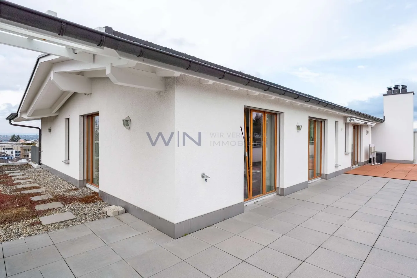 Charmantes Schweizer Chalet - Foto 3 von 13