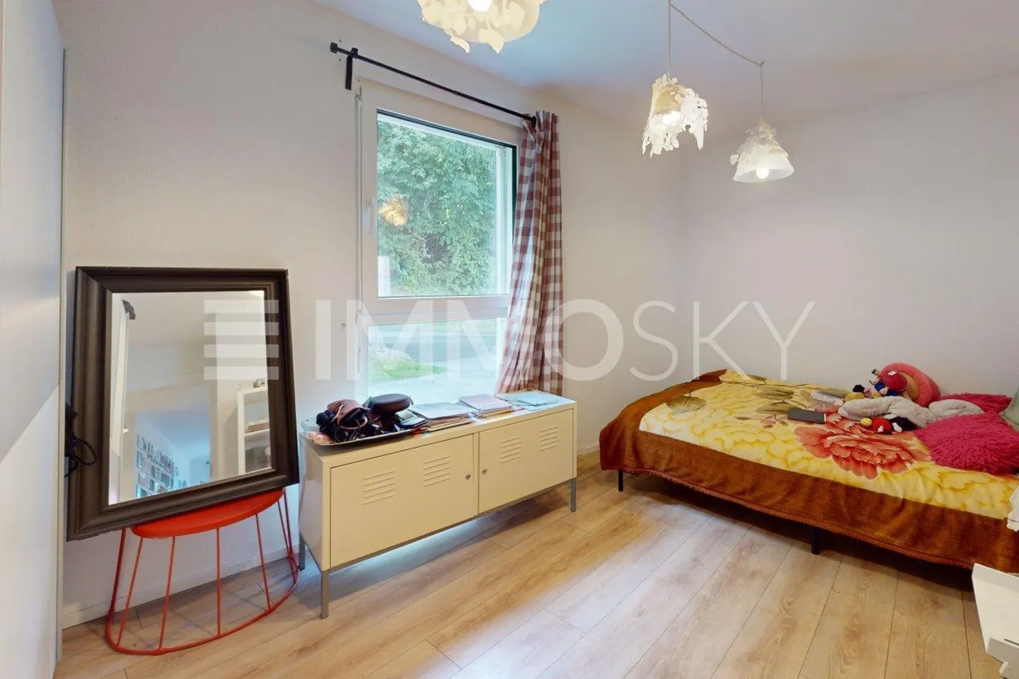 Magnificent ground floor apartment - Photo 3 of 5