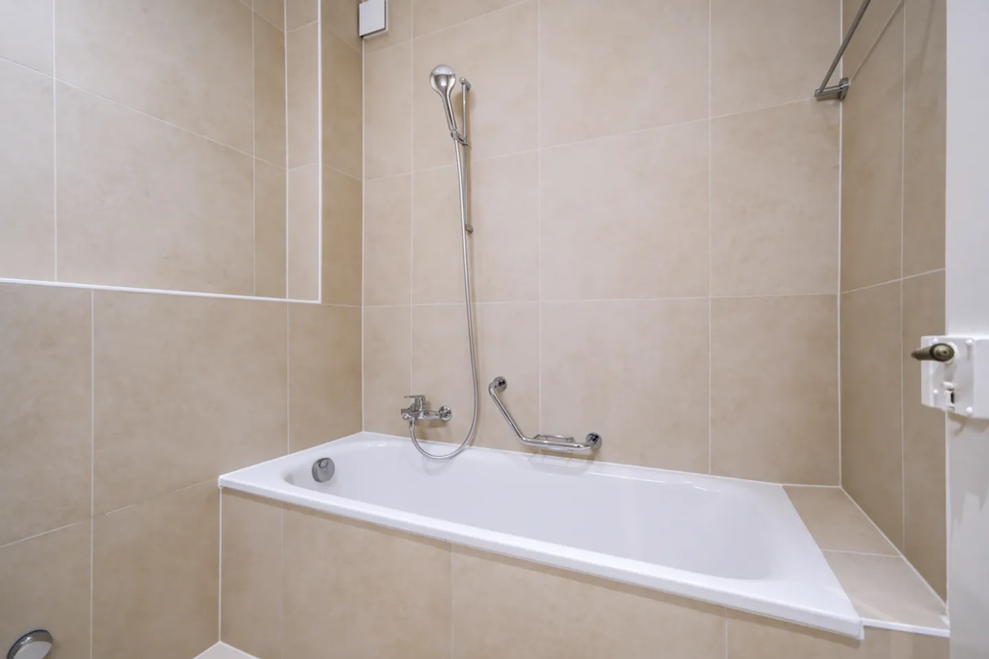 Geräumige 4.5-Zimmer-Wohnung - Foto 9 von 10