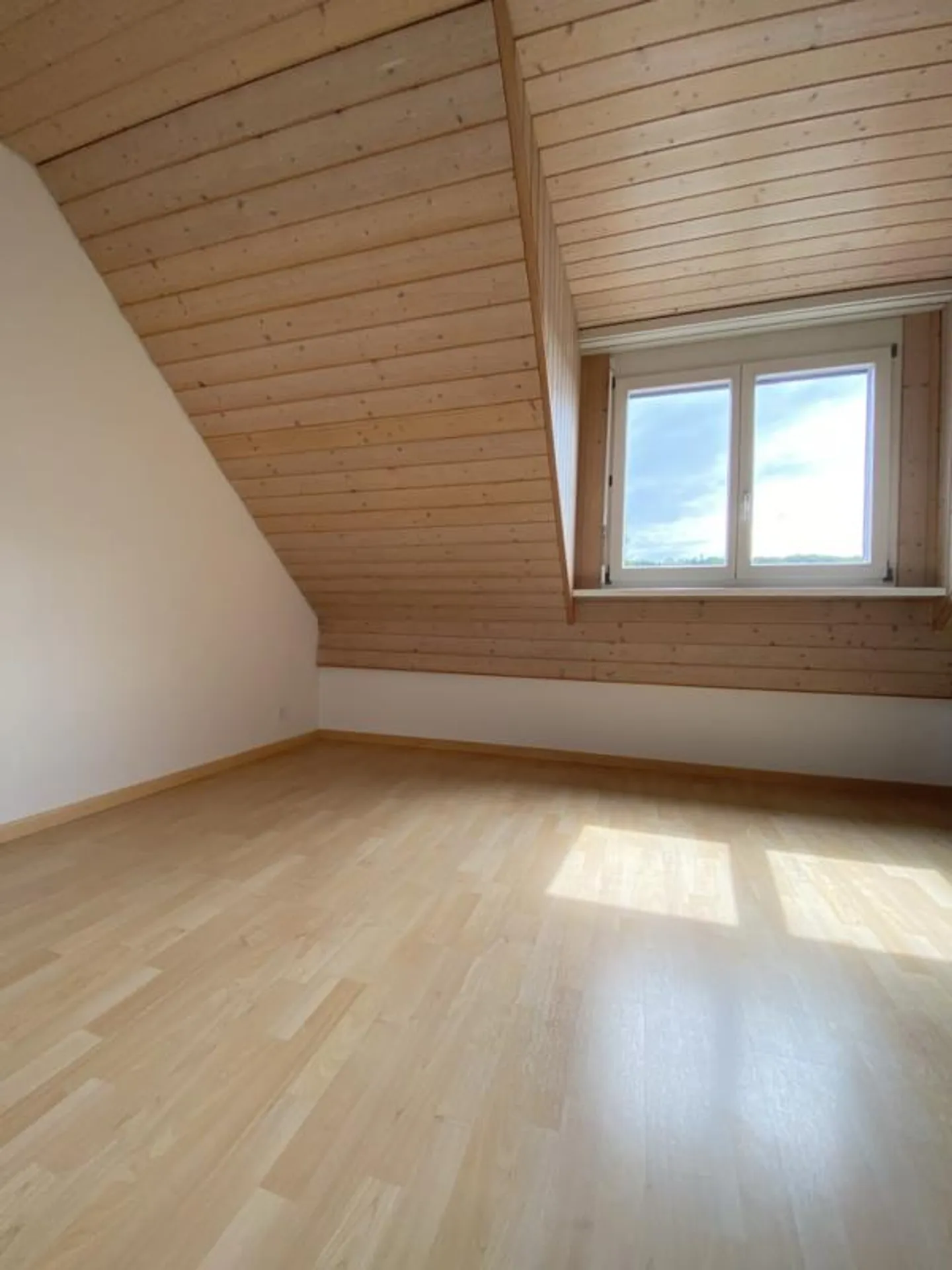 Helle Wohnung mit Aussicht ins Grüne - Foto 6 von 8