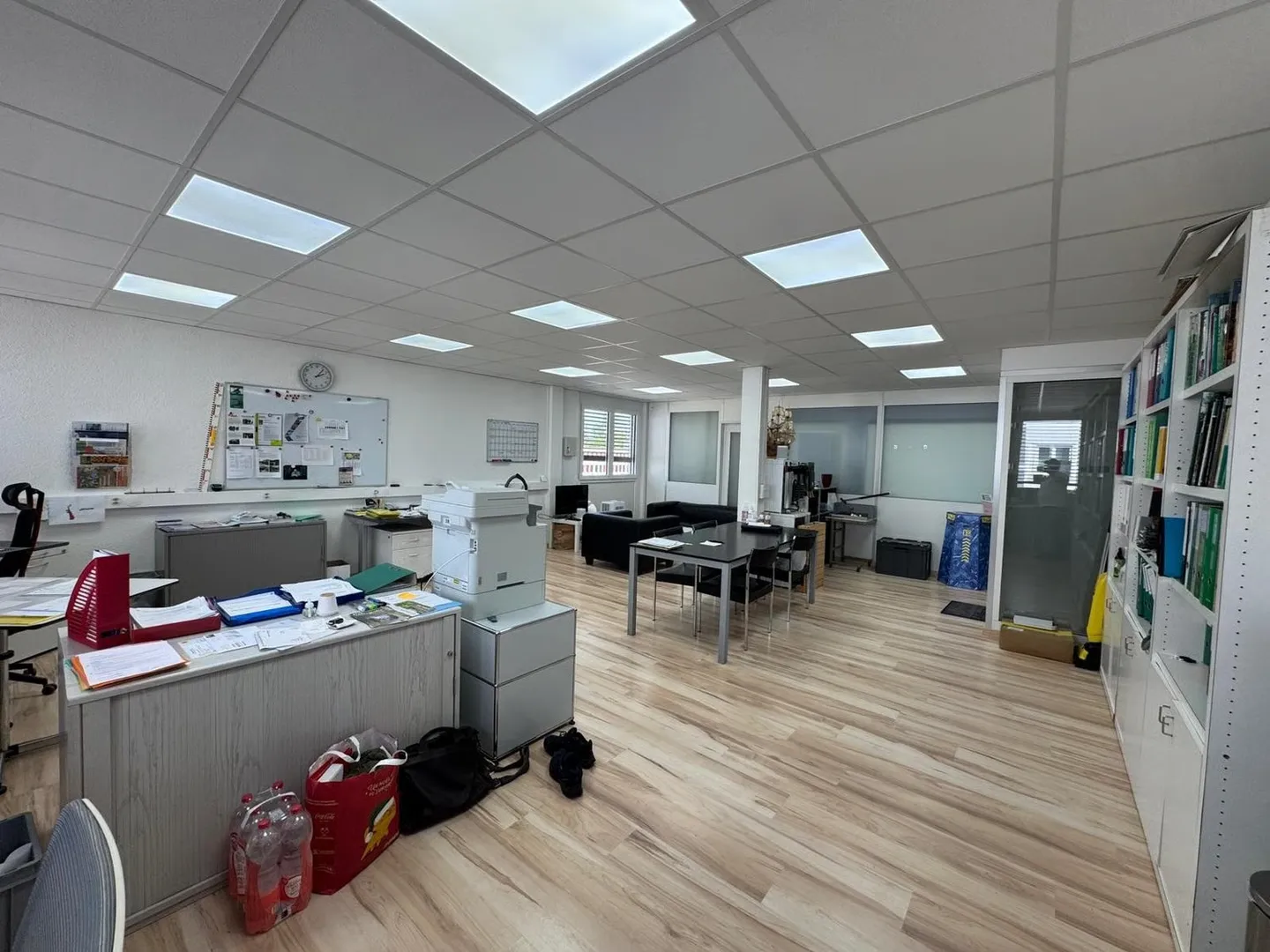 Ufficio luminoso di 105 m² al 2° piano a Egg - disponibile immediatamente - Foto 5 di 7