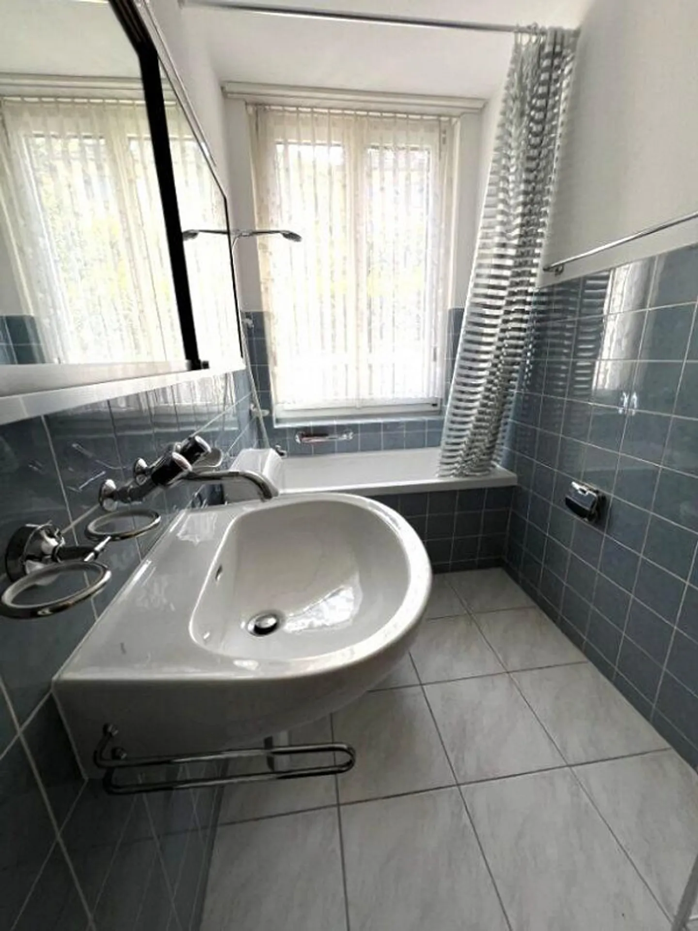 3 ½-Room Apartment with Garden Seating Area, Limited Term - Photo 7 of 13