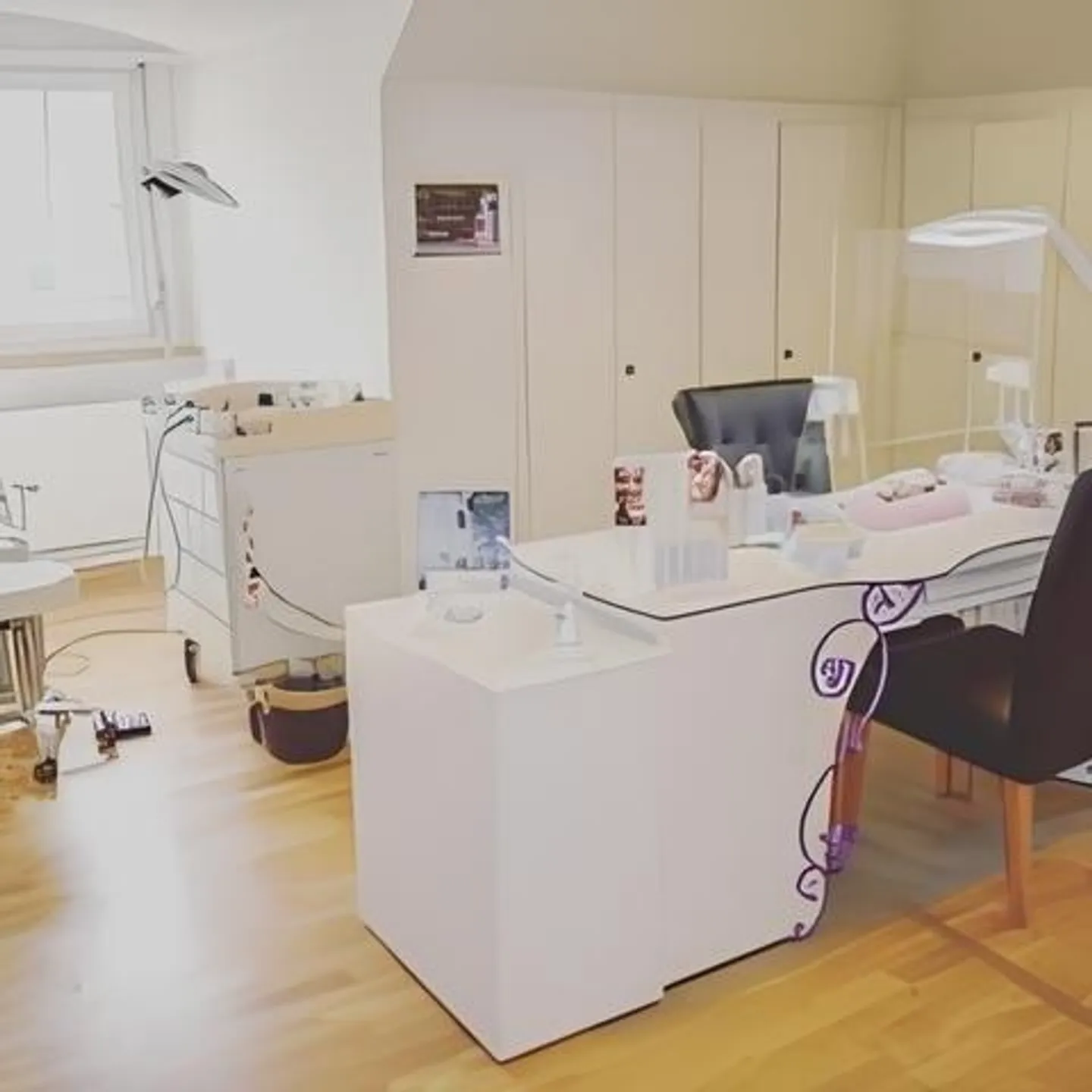 Praxis/Büroräumlichkeiten - Foto 1 von 2