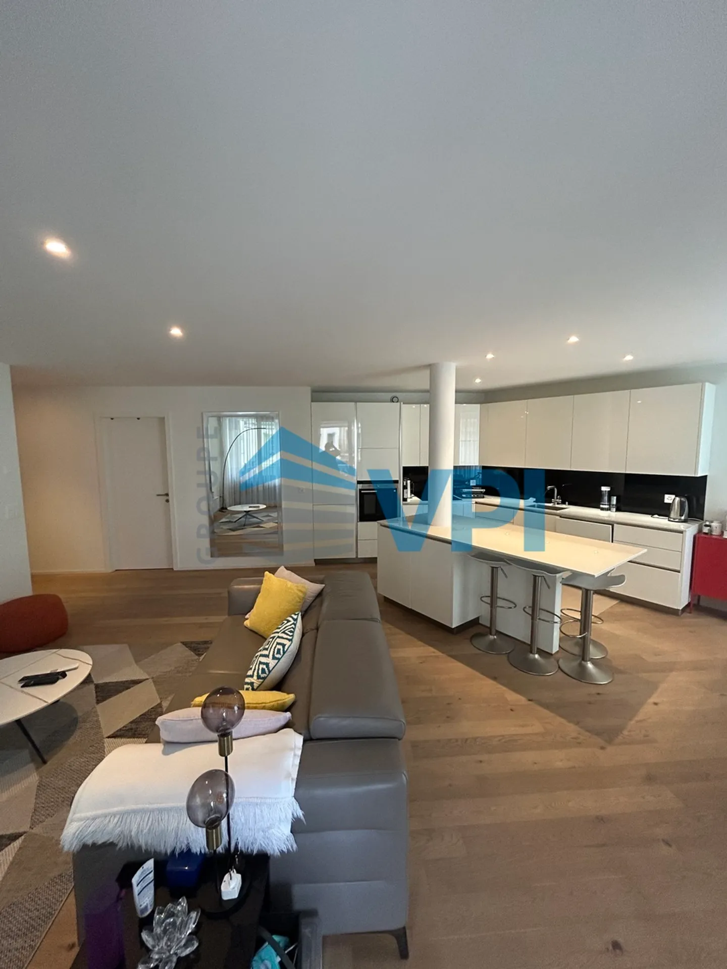 4 stanze con terrazza nel quartiere St Jean Charmilles - Foto 2 di 11