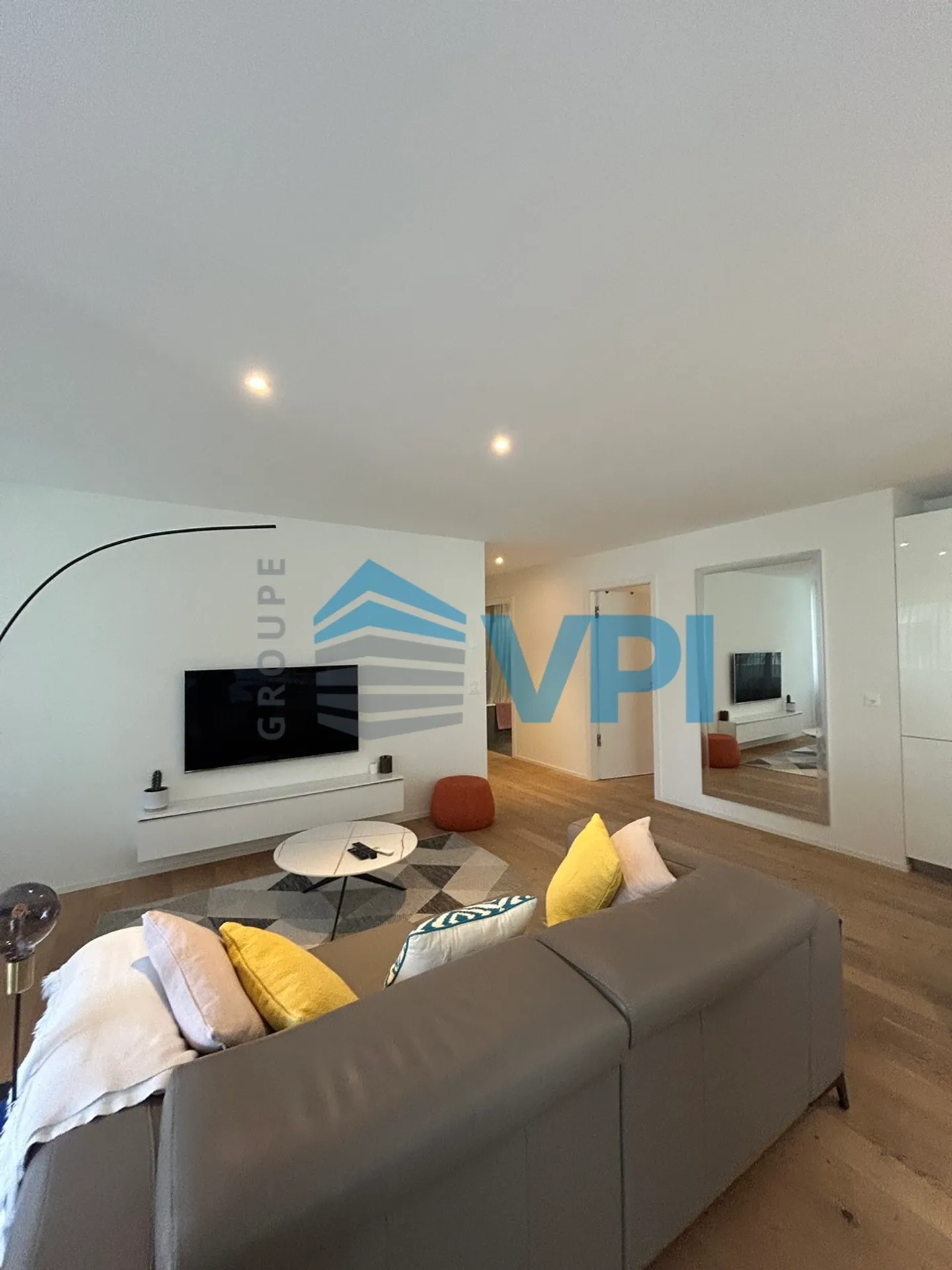 4 stanze con terrazza nel quartiere St Jean Charmilles - Foto 4 di 11