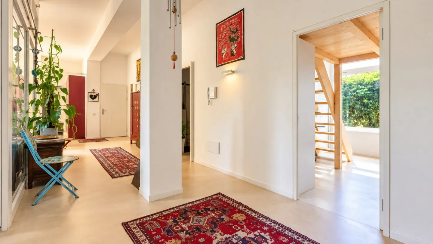 Spacious Family Apartment in Cheseaux - Photo 3 of 9