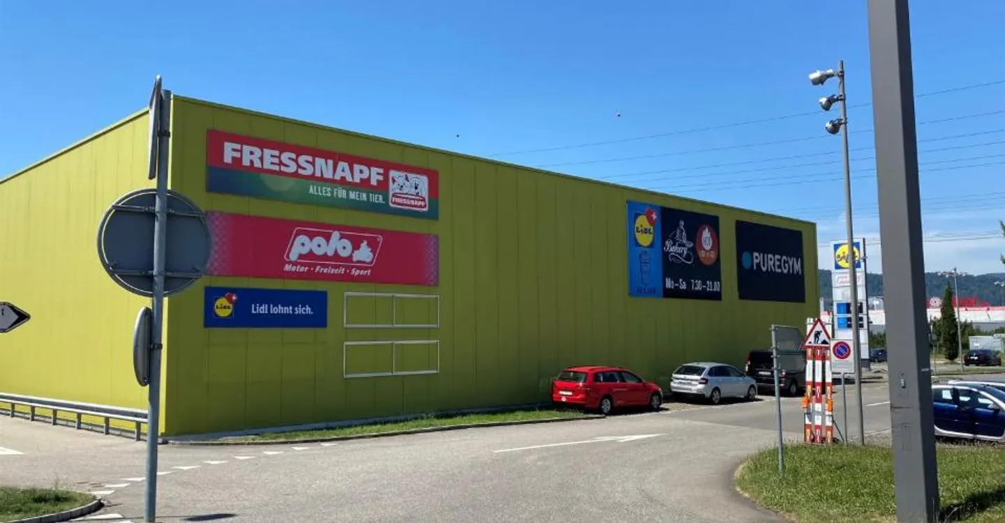 My new warehouse in Retailpark Oftringen - Photo 1 of 6