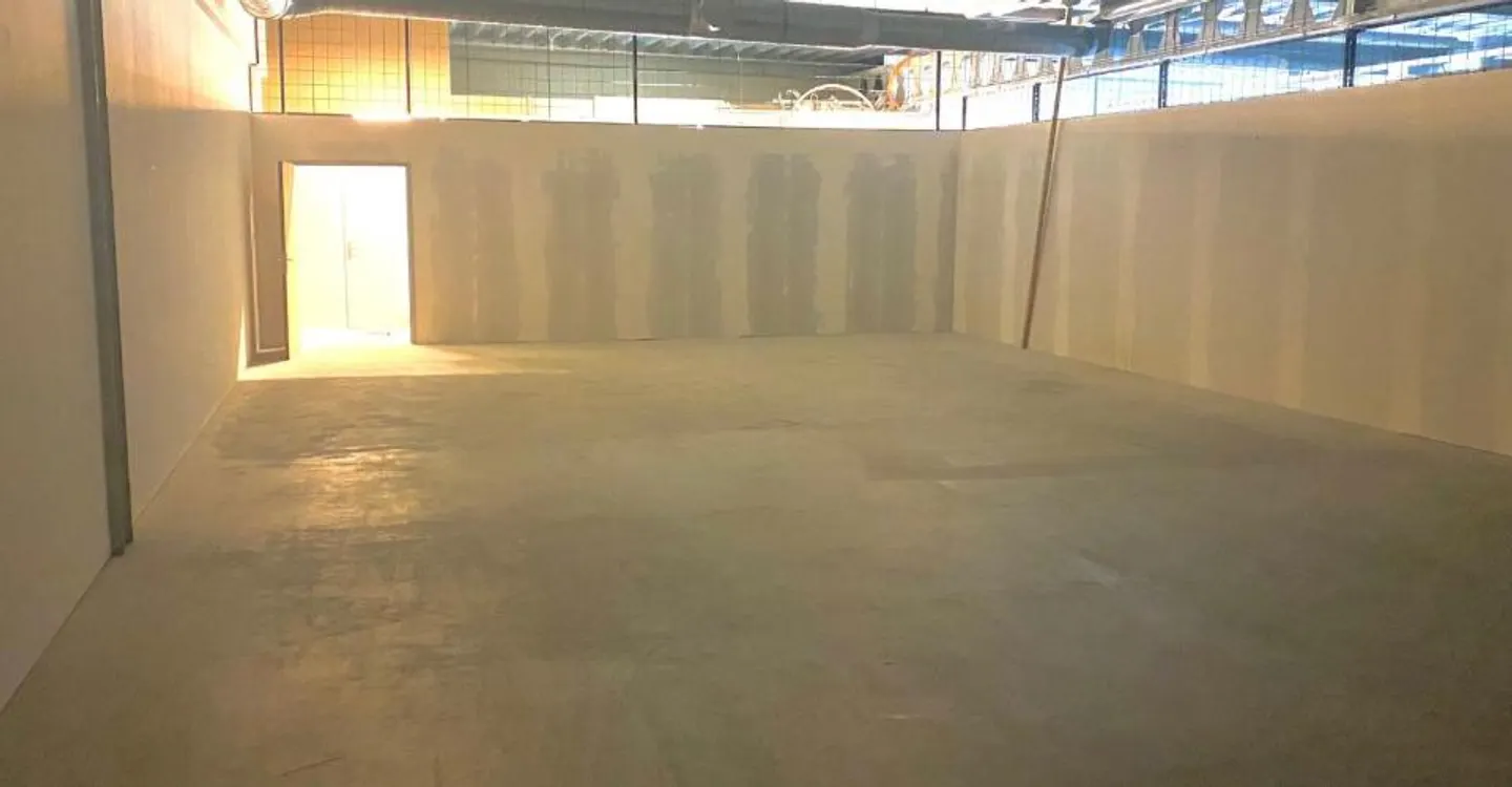 My new warehouse in Retailpark Oftringen - Photo 4 of 6
