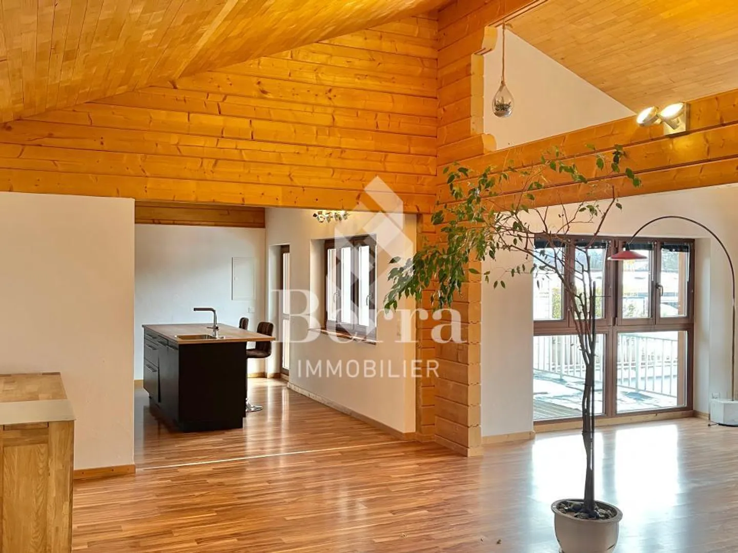 Wunderschöne Penthouse-Wohnung mit 3,5 Zimmern - Foto 12 von 13