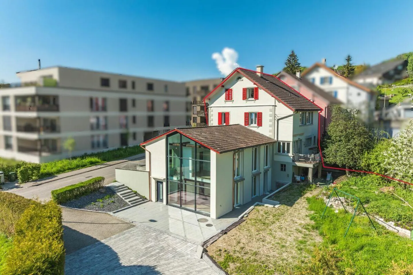 Logement gratuit dans une propriété ultramoderne - Photo 1 sur 13