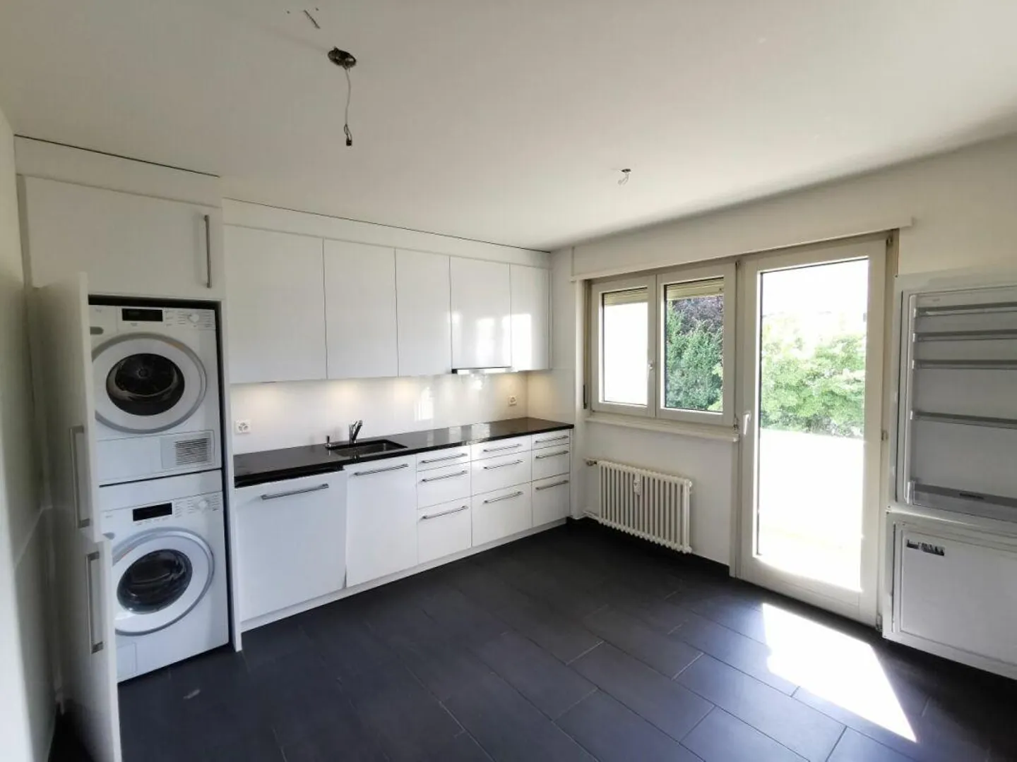 Appartement 3 pièces avec vue panoramique - Photo 1 sur 8