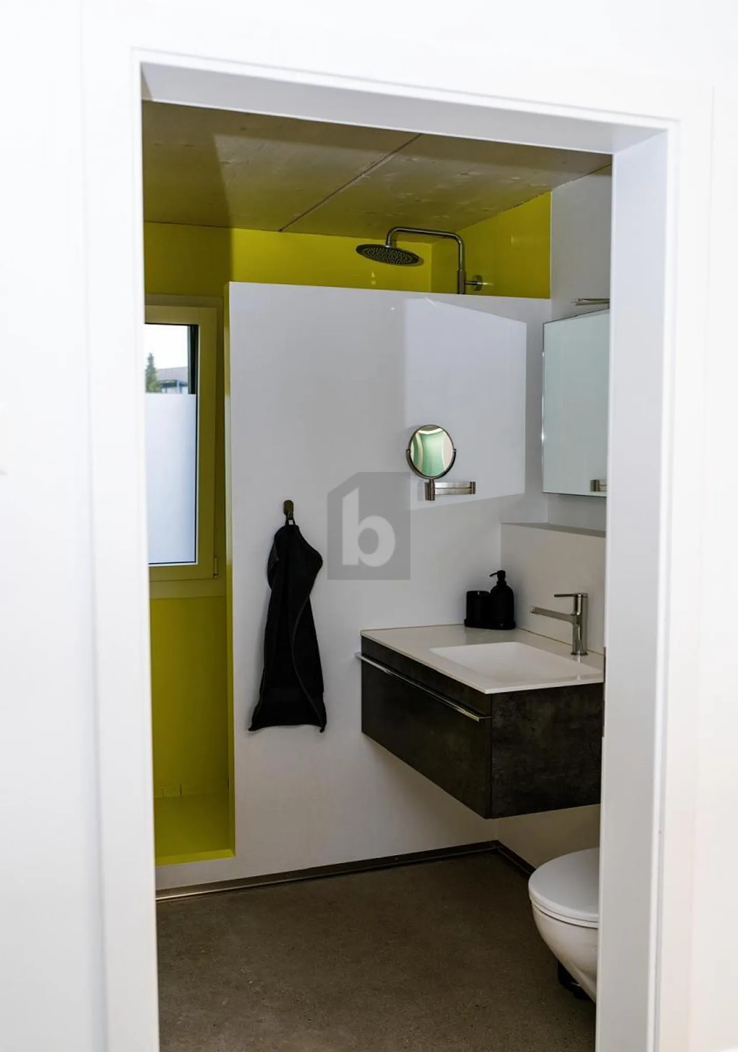 MODERNO E VERSATILE - Foto 5 di 6