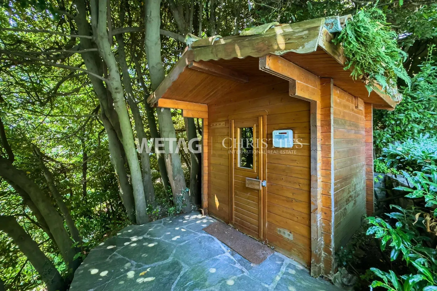 Ambiance Méditerranéenne au Luganersee : Villa Élégante avec Piscine & Vue sur le Lac - Photo 12 sur 13