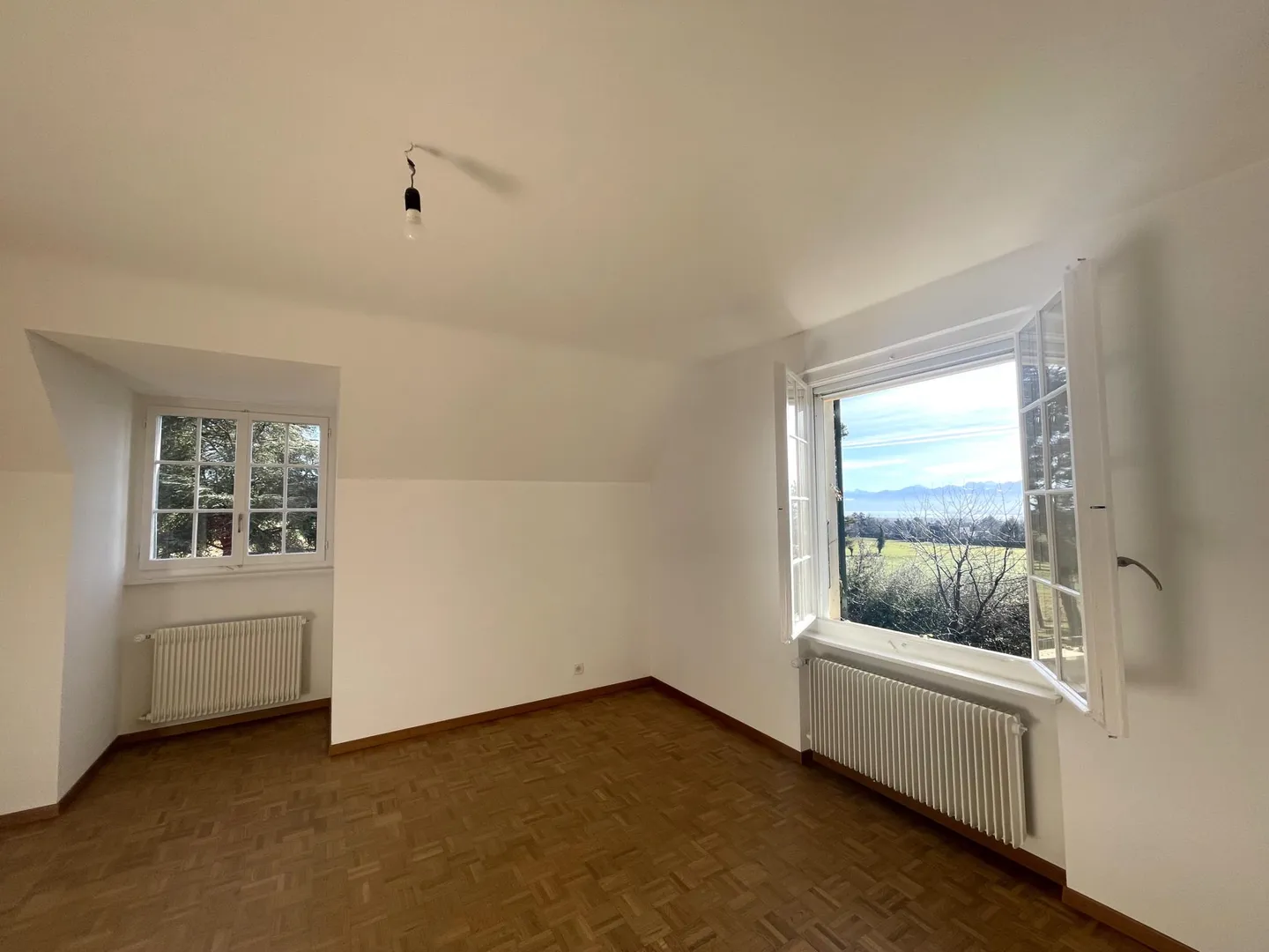 Villa Incantevole con Vista Montagna - Foto 9 di 10