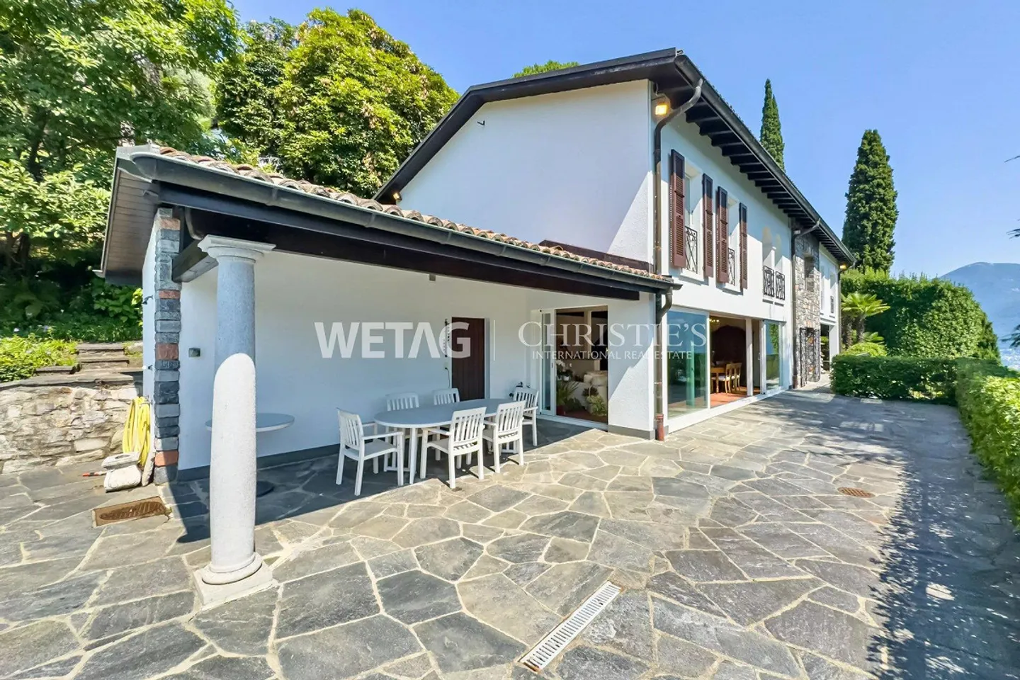 Ambiance Méditerranéenne au Luganersee : Villa Élégante avec Piscine & Vue sur le Lac - Photo 11 sur 13