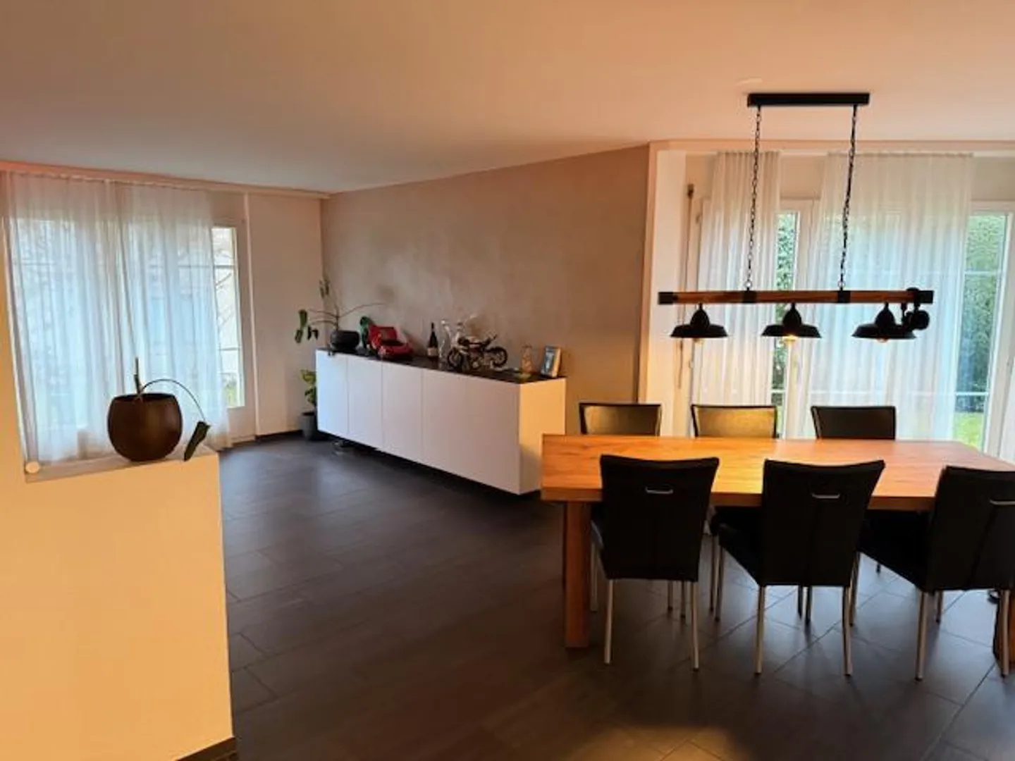 Double Family House - Photo 9 of 14