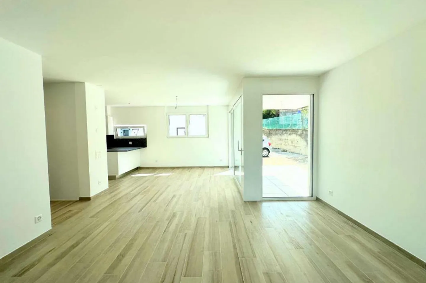 Eleganza Moderna e Comfort Assoluto – La Casa Perfetta per la Tua F... - Foto 10 di 13