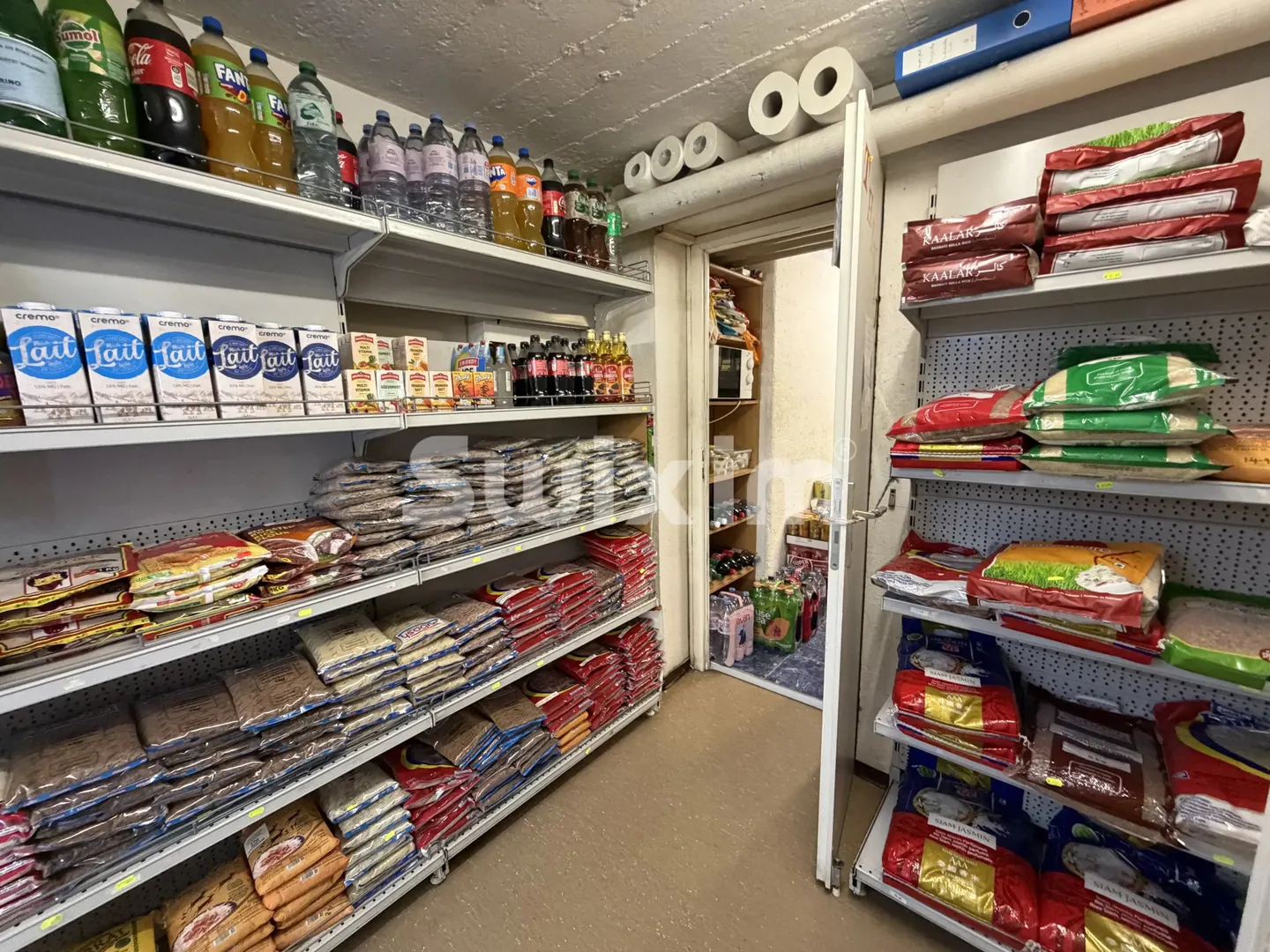 Commercial Space in Lausanne - Photo 3 of 4