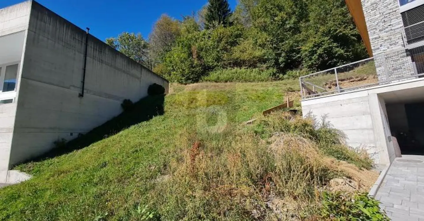 OCCASION PRICE! SUNNY AND QUIET LOCATION - Photo 2 of 5