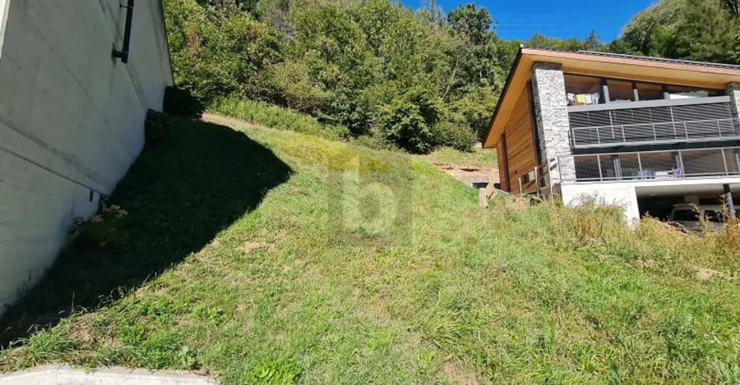 OCCASION PRICE! SUNNY AND QUIET LOCATION - Photo 3 of 5