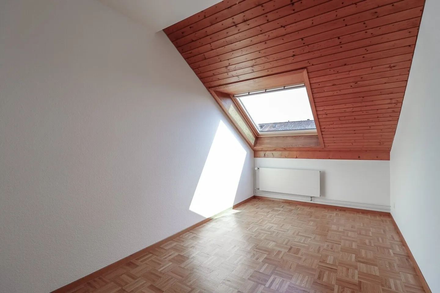 Charming 5.5 rooms in a very family-friendly neighborhood - Photo 10 of 13