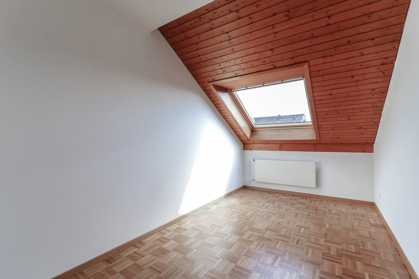 Charming 5.5 rooms in a very family-friendly neighborhood - Photo 8 of 13