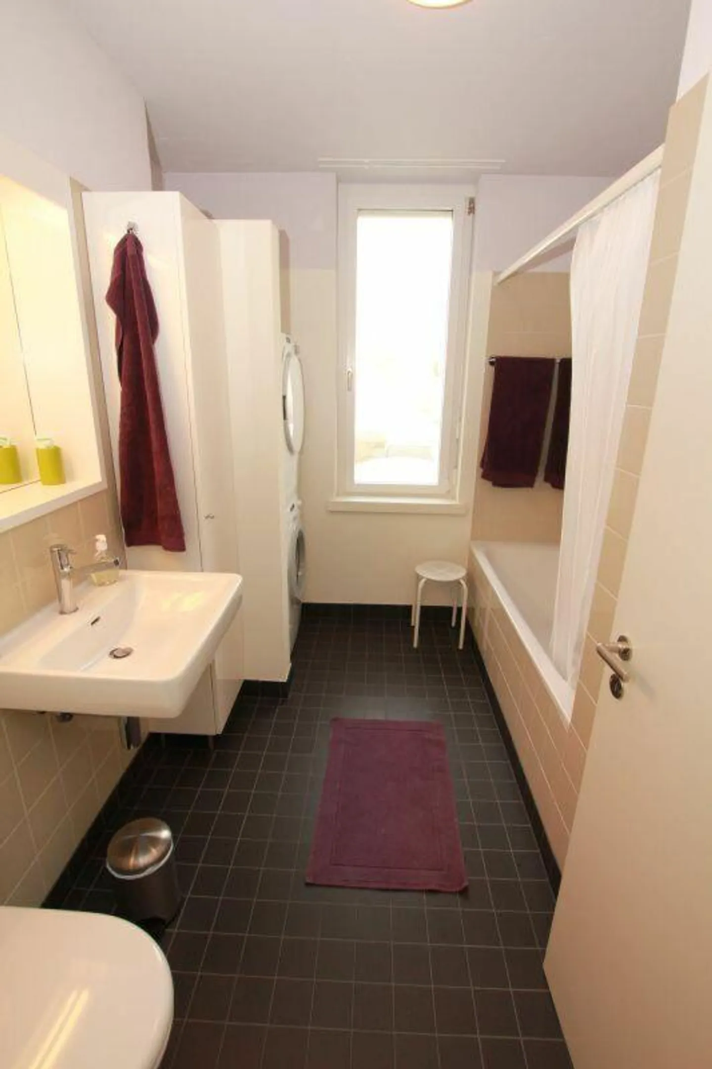 3.5-room apartment on the 1st floor - Photo 3 of 3