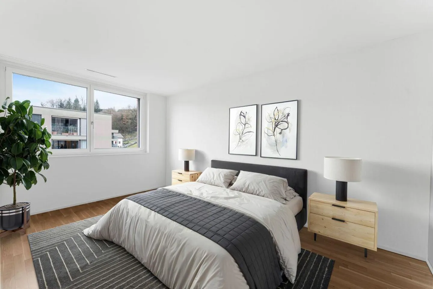 Opportunity: Spacious, modern feel-good place in a central, sunny location... - Photo 2 of 10
