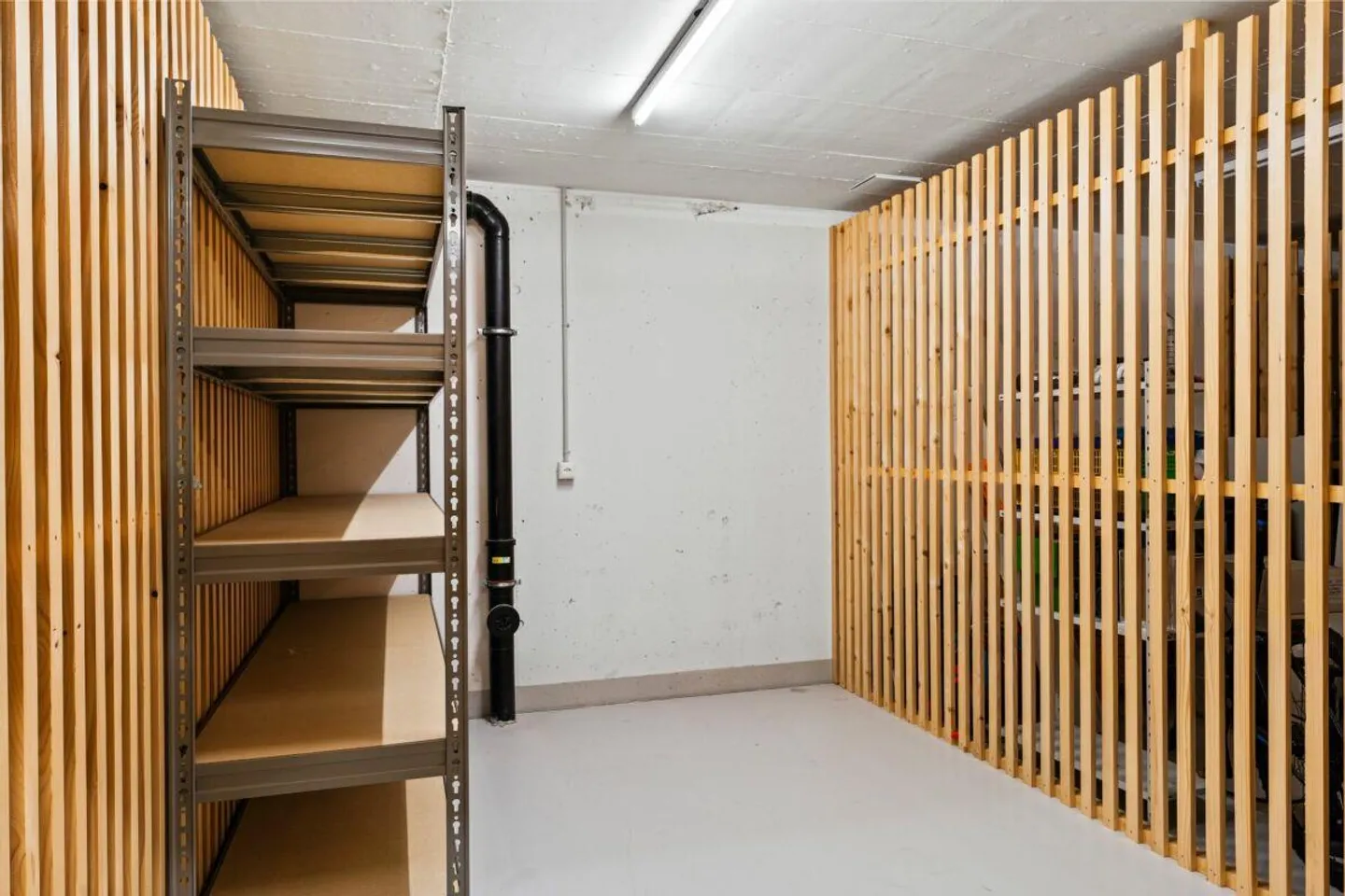 Opportunity: Spacious, modern feel-good place in a central, sunny location... - Photo 10 of 10