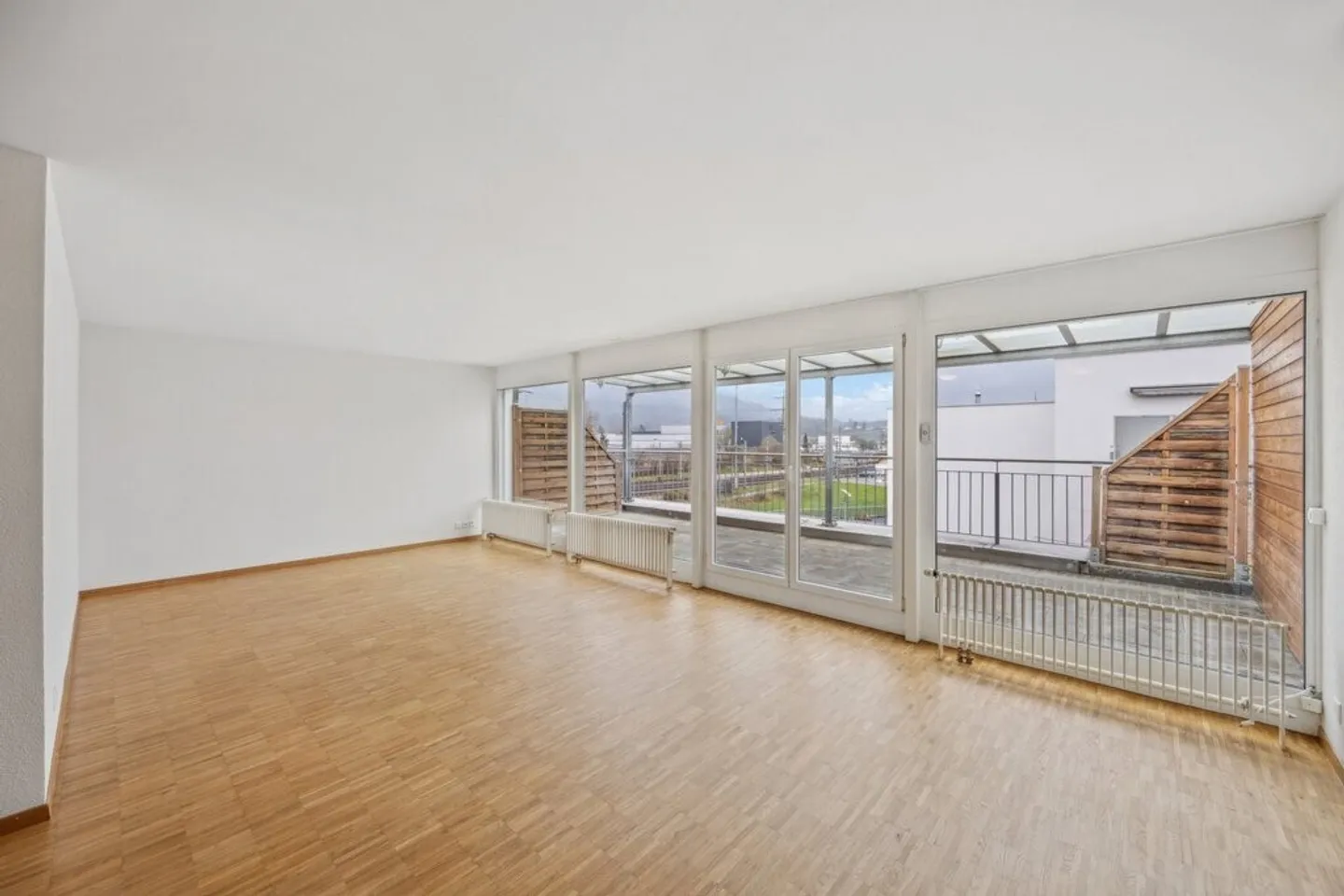 Modernes Apartment in Schönbühl - Foto 2 von 8