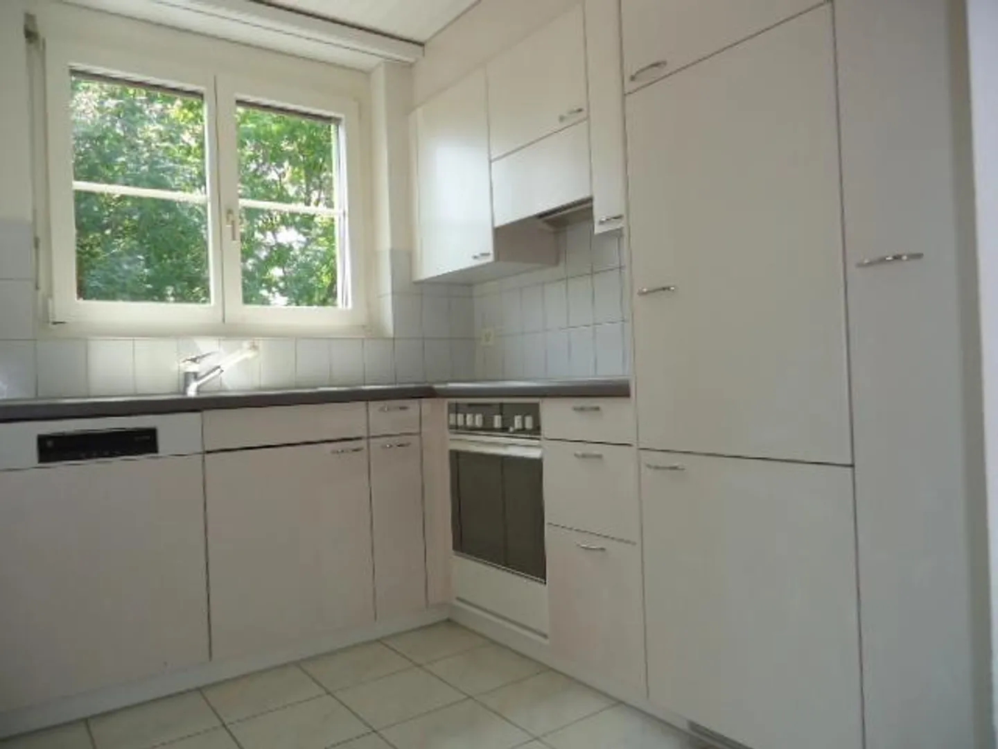 Gemütliche Dachwohnung mit Galerie - Foto 4 von 8