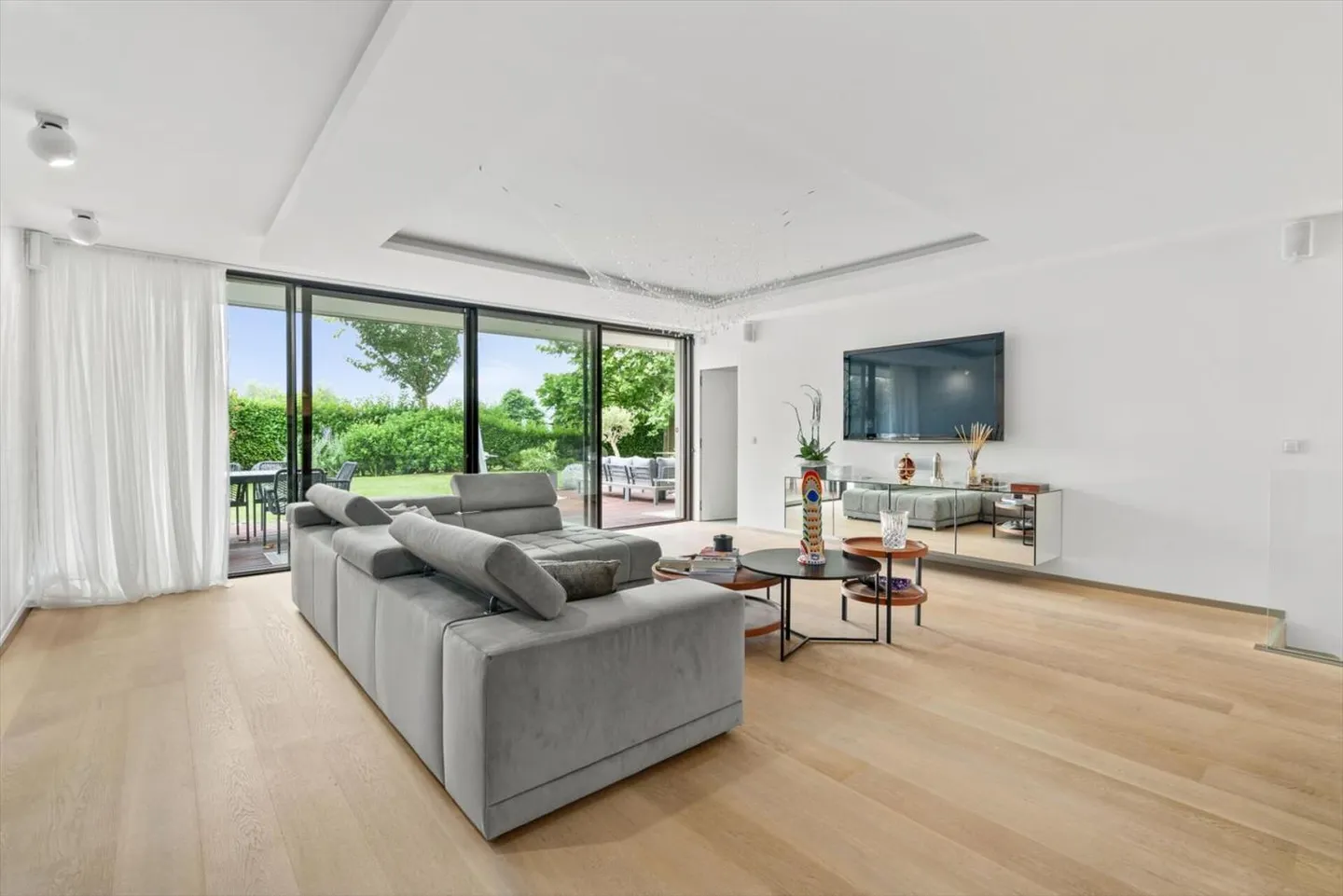 Appartamento con 11 camere a Paudex - Foto 1 di 9