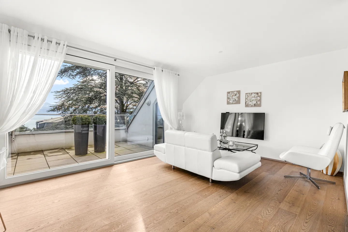Duplex von Ausnahme mit Panoramablick auf den Genfer See! - Foto 4 von 15