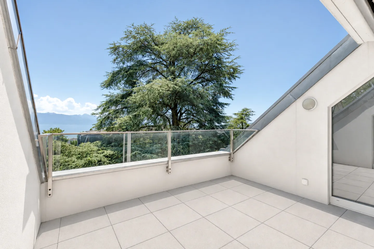 Duplex von Ausnahme mit Panoramablick auf den Genfer See! - Foto 5 von 15