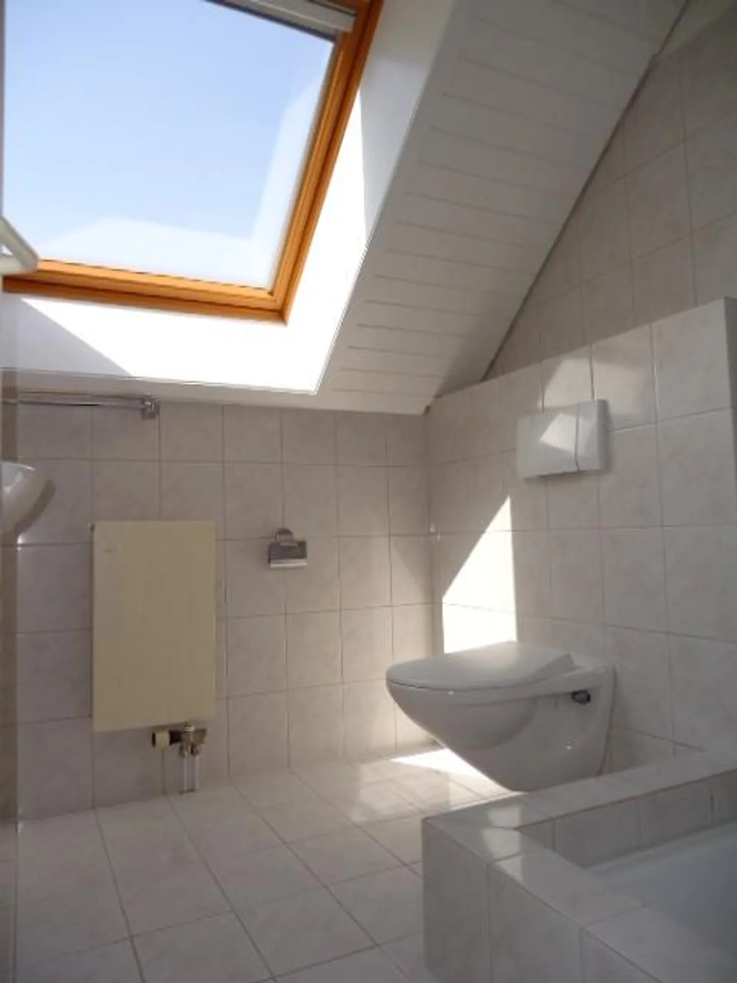 Gemütliche Dachwohnung mit Galerie - Foto 7 von 8