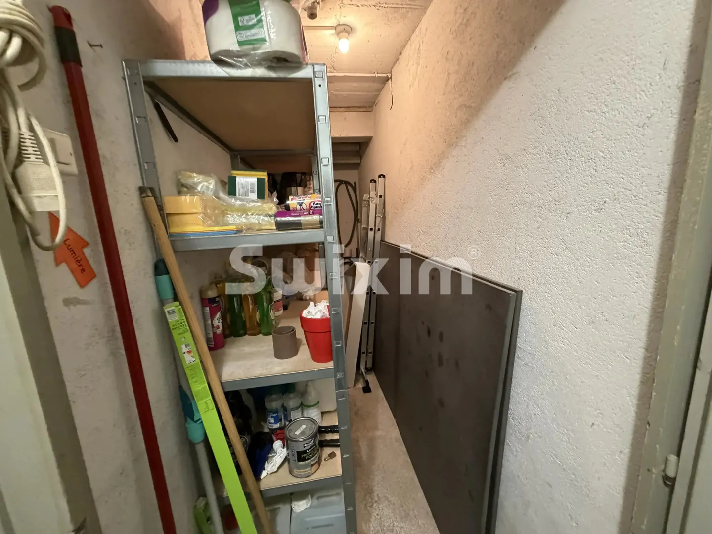 Commercial Space in Prime Location - Photo 6 of 11