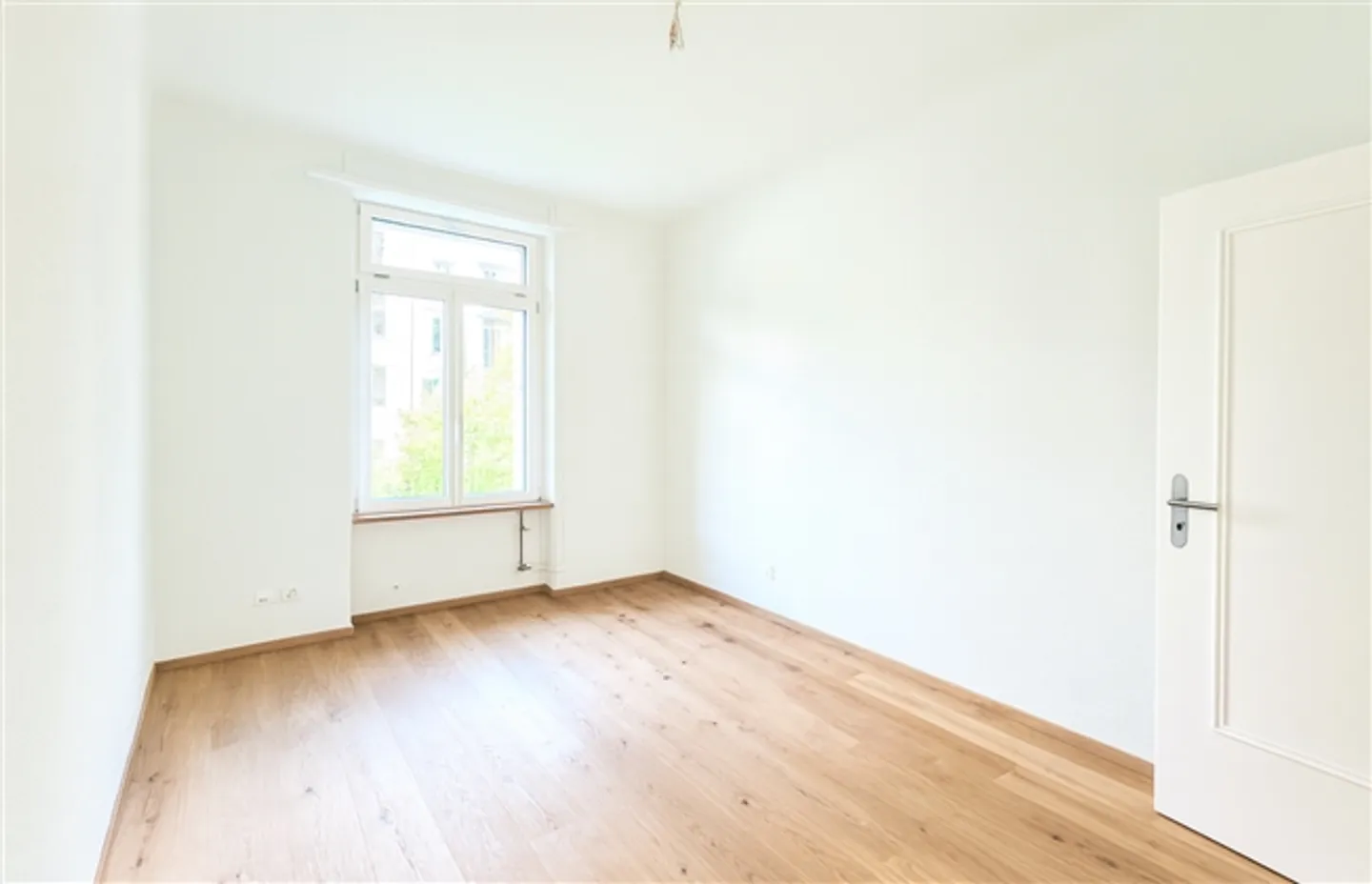 First rental of a dreamlike 5-room old building apartment after complete renovation - Photo 13 of 17