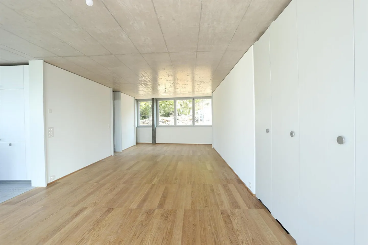 3.5 Room Apartment in Therwil - Photo 7 of 9