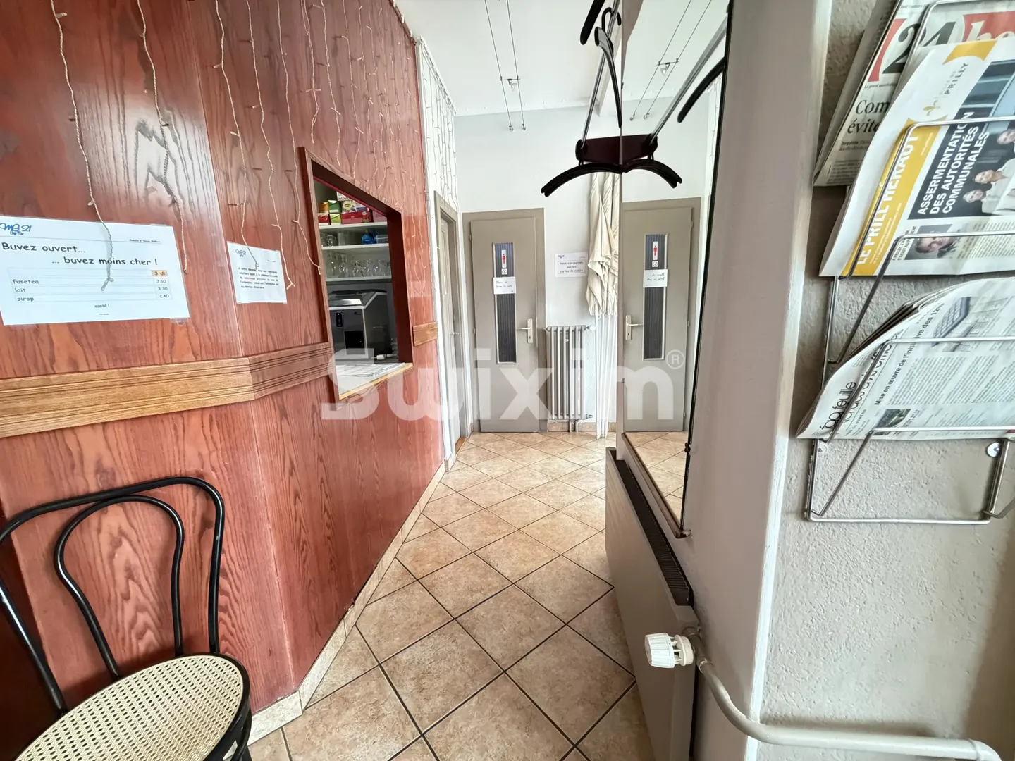 Commercial Space in Prime Location - Photo 8 of 11