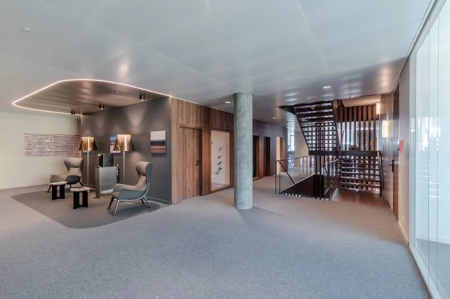 Magnificent divisible offices in a dynamic neighborhood - Photo 1 of 13