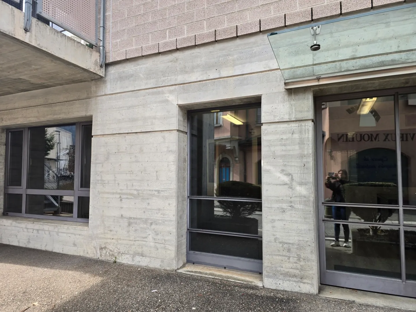 Gewerbefläche zu Vermieten - Foto 8 von 9