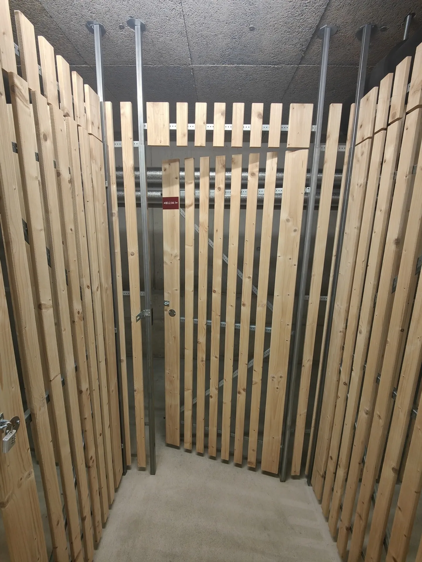 7.48m2 Salle de stockage Kriens - Nidfeldstrasse 2U - Photo 1 sur 8