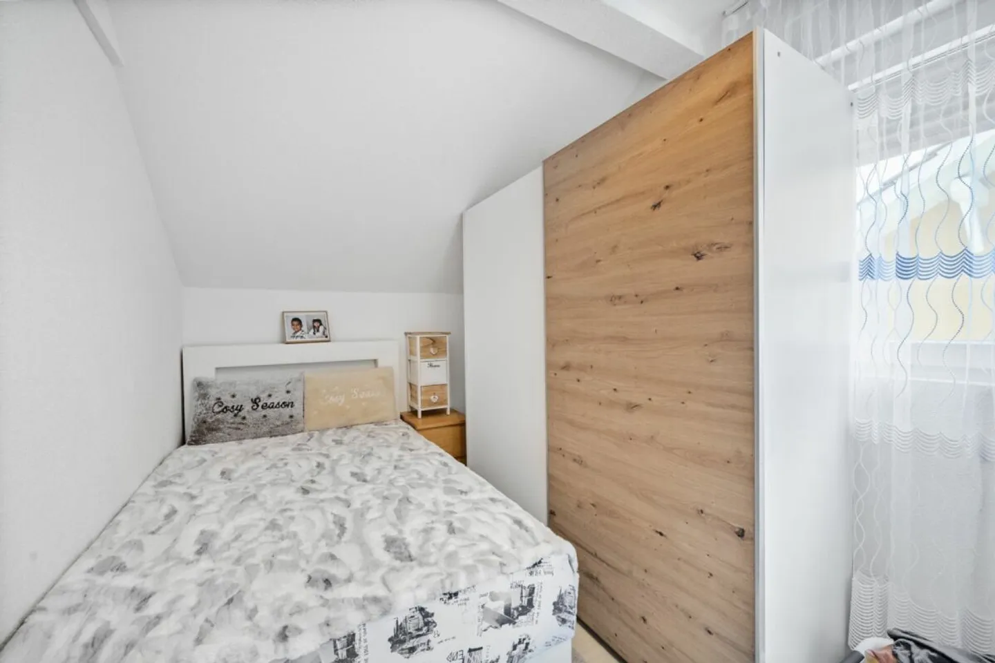 Si les murs pouvaient parler, ils crieraient 'Emménager!' - Photo 10 sur 20