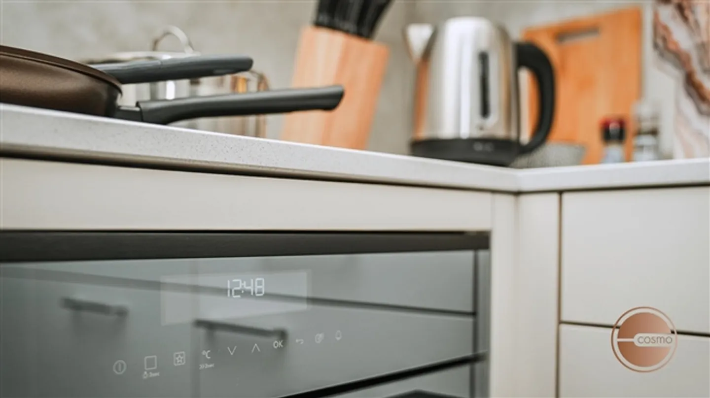 «GEMÜTLICHE 1-BEDROOM APARTMENT MIT BALKON IN FLUSSNÄHE» - Foto 8 von 14