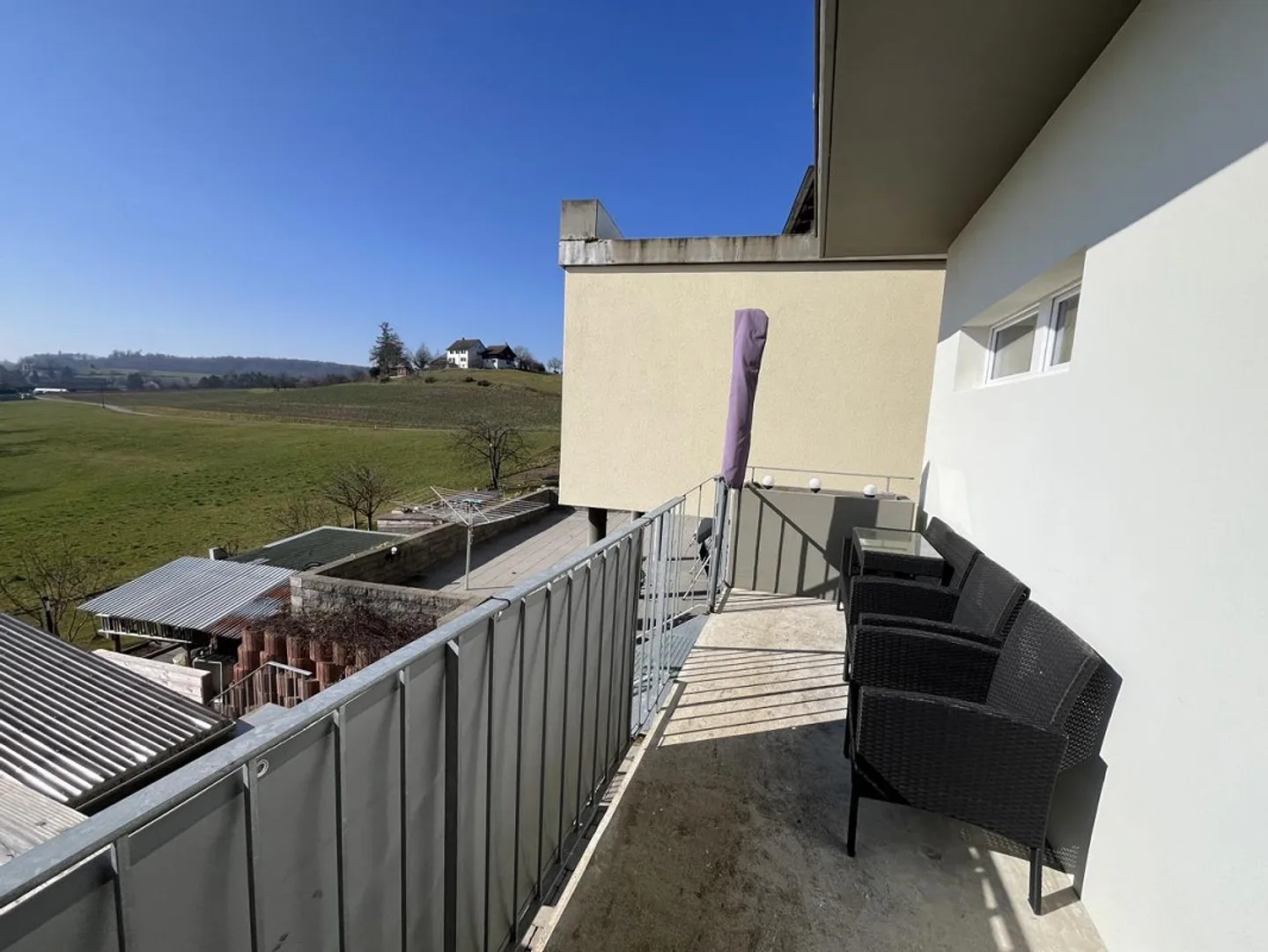 Kernsaniertes Einfamilienhaus mit Einliegerwohnung an unverbaubarer... - Foto 6 von 27