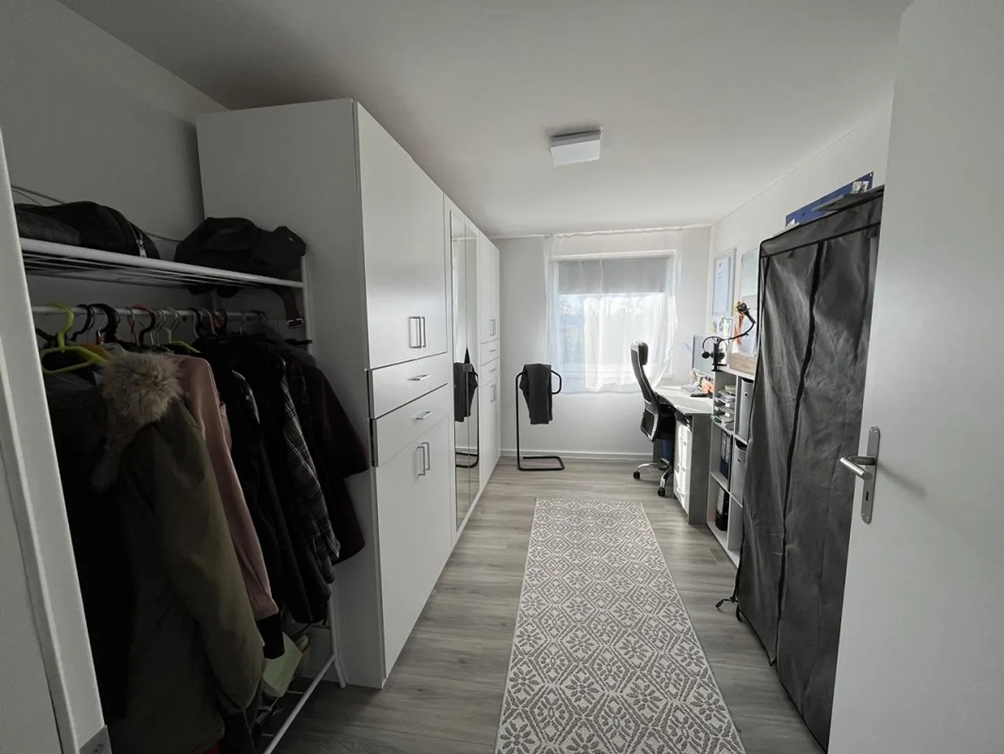 Kernsaniertes Einfamilienhaus mit Einliegerwohnung an unverbaubarer... - Foto 7 von 27