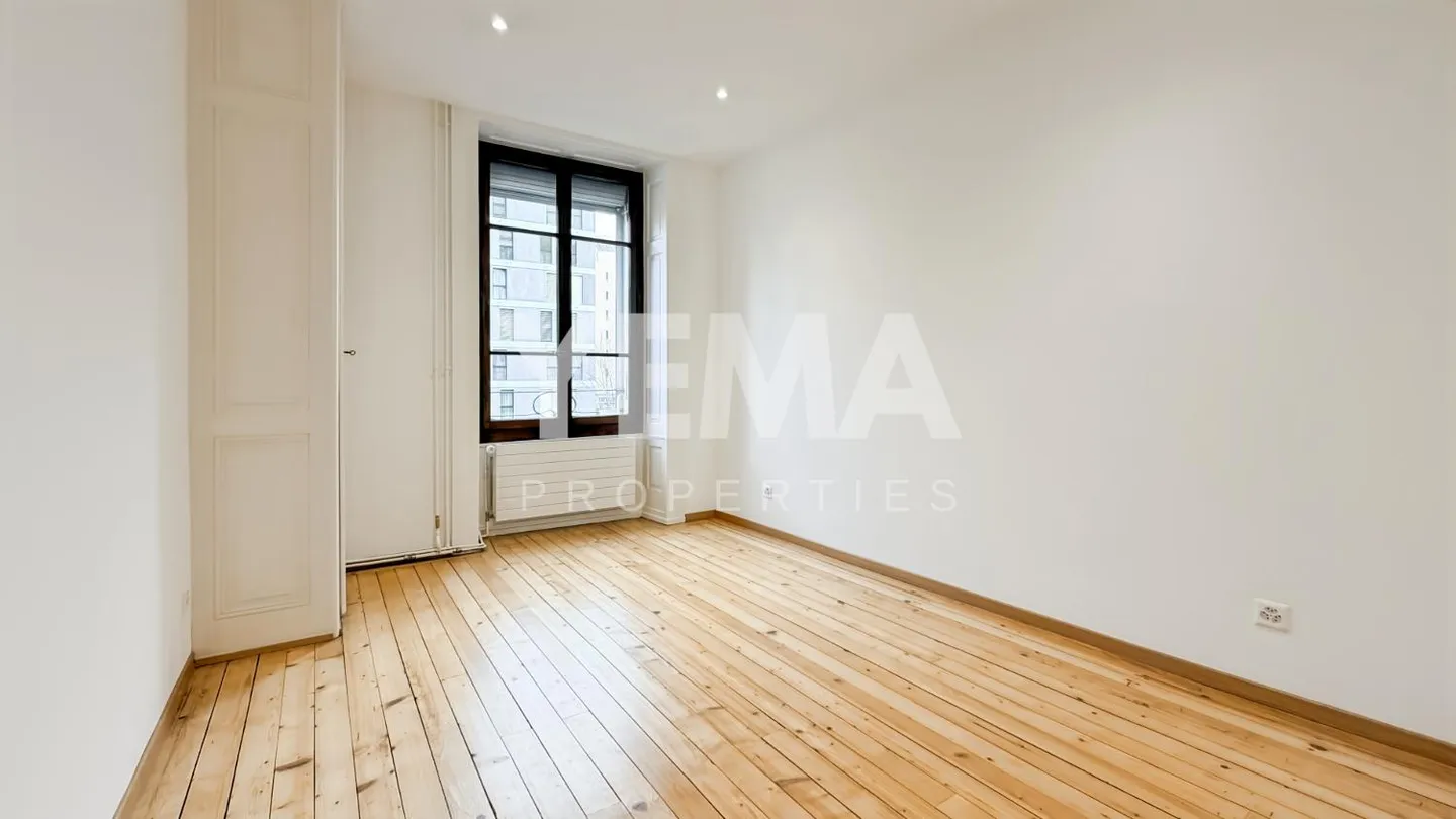 Appartement Charmant Rénové - Photo 11 sur 13