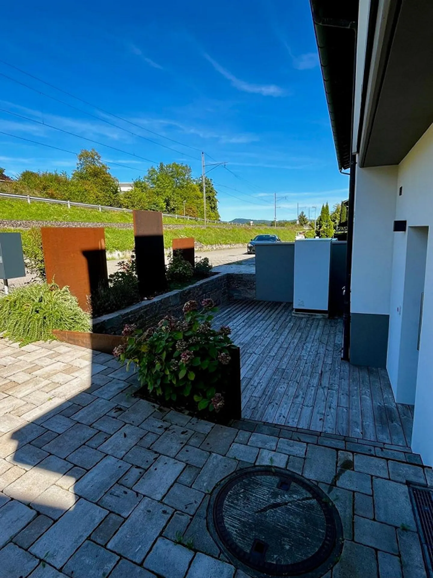 Kernsaniertes Einfamilienhaus mit Einliegerwohnung an unverbaubarer... - Foto 19 von 27