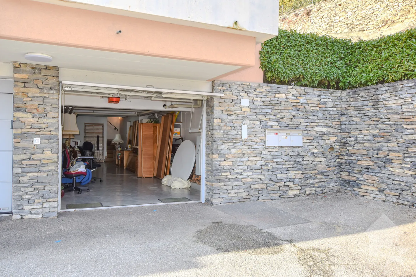 Sion, quartiere di Gravelone, bella casa contigua - Foto 24 di 31